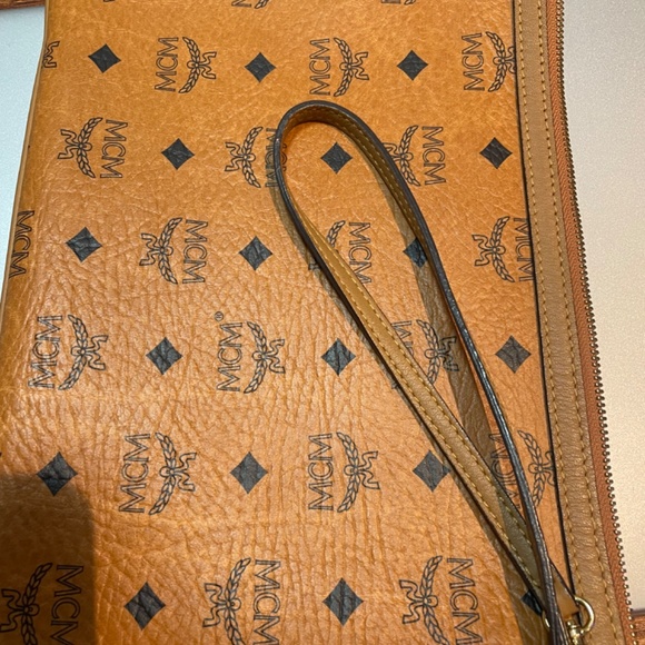MCM Pochette large size - Picture 3 of 4